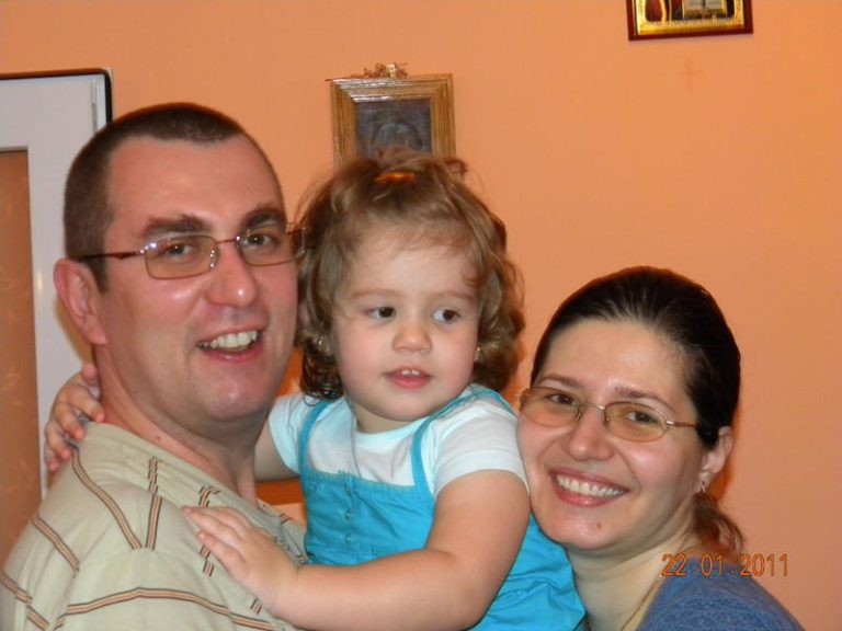 Maria-impreuna-cu-parintii