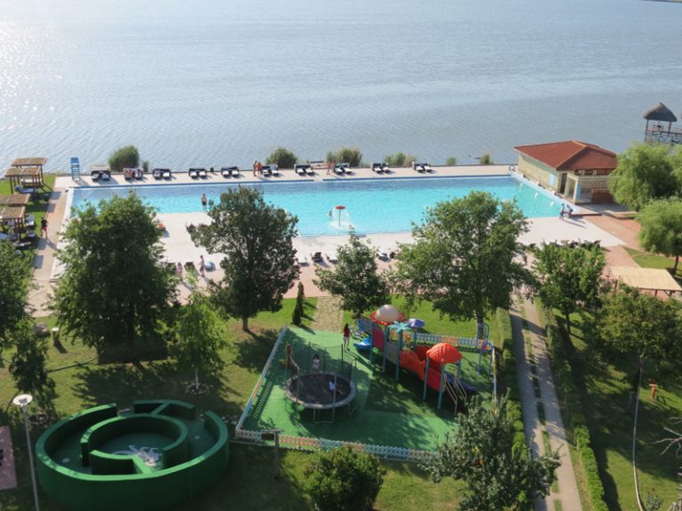 Puflene-Resort-din-Murighiol-locul-ideal-pentru-a-ti-petrece-vacanta-in-Delta-Dunarii